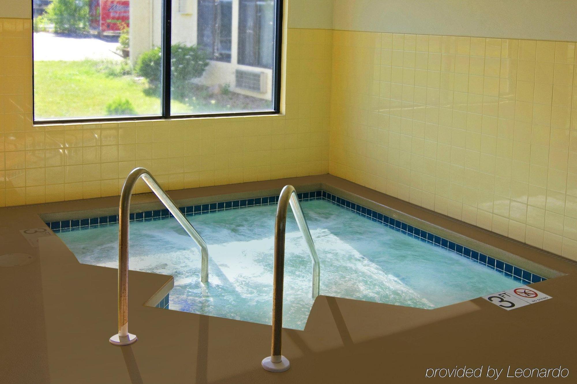 Howard Johnson By Wyndham Appleton Kemudahan gambar